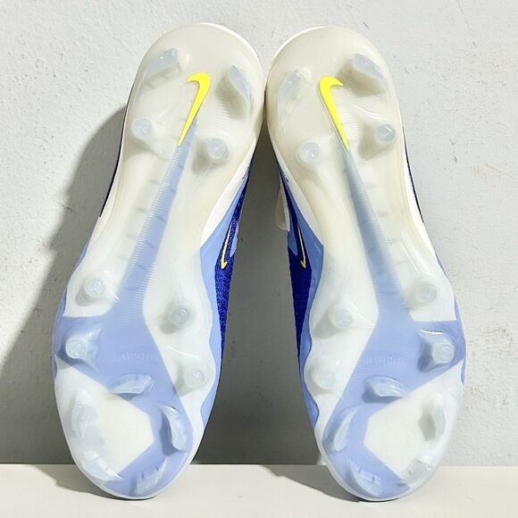 Athletic_Shoes